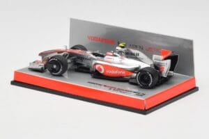 McLaren Mercedes MP4-24 #2 H. Kovalainen Race Car 2009 Minichamps 1:43 503094302 Metaal — afbeelding 3 van 5