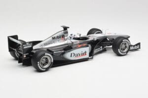 McLaren MP4-15 #2 D. Coulthard F1 2000 Hot Wheels 1:18 26740 Metaal — afbeelding 2 van 6