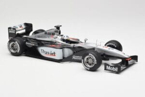 McLaren MP4-15 #2 D. Coulthard F1 2000 Hot Wheels 1:18 26740 Metaal — afbeelding 4 van 6