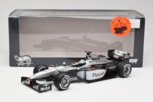 McLaren MP4-15 #2 D. Coulthard F1 2000 Hot Wheels 1:18 26740 Metaal — afbeelding 6 van 6