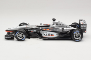 McLaren MP4-20 #9 K. Raikkonen F1 2005 Hot Wheels 1:18 H2286 Metaal — afbeelding 3 van 6