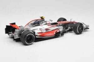 McLaren MP4-22 #2 L. Hamilton Canadian GP Winner 2007 Minichamps 1:18 530071822 Metaal — afbeelding 2 van 6
