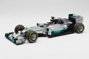 Mercedes AMG Petronas W05 #44 L. Hamilton F1 World Champion 2014 Minichamps 1:18 186140044 Metaal