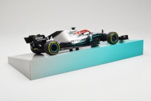 Mercedes AMG Petronas W10 EQ Power+ #44 L. Hamilton Monaco GP Winner 2019 Minichamps 1:18 113906644 Hars — afbeelding 3 van 7