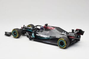 Mercedes AMG W11 Petronas #44 L. Hamilton Styrian GP Winner 2020 Minichamps 1:18 110200244 Hars — afbeelding 5 van 7