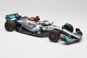 Mercedes AMG W13 E Performance Petronas #63 G. Russell Brazilian GP 1st Win 2022 Minichamps 1:18 110222163 Hars — afbeelding 4 van 7