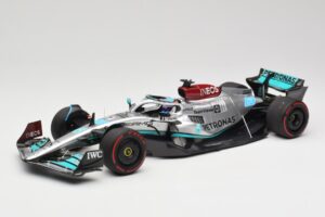 Mercedes AMG W13 E Performance Petronas #63 G. Russell Brazilian GP 1st Win 2022 Minichamps 1:18 110222163 Hars