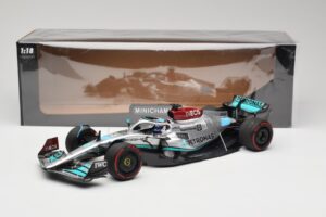 Mercedes AMG W13 E Performance Petronas #63 G. Russell Brazilian GP 1st Win 2022 Minichamps 1:18 110222163 Hars — afbeelding 7 van 7