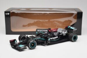 Mercedes AMG W12 #44 L. Hamilton Bahrain GP 2021 Minichamps 1:18 110210144 Metaal — afbeelding 6 van 7