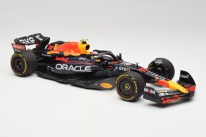 Oracle Red Bull Racing RB18 #11 S. Perez Abu Dhabi GP 2022 Minichamps 1:18 110222211 Metaal — afbeelding 4 van 7