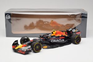 Oracle Red Bull Racing RB18 #11 S. Perez Abu Dhabi GP 2022 Minichamps 1:18 110222211 Metaal — afbeelding 7 van 7