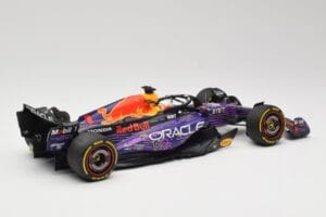 Oracle Red Bull Racing RB19 #33 M. Verstappen Las Vegas GP Winner 2023 Minichamps 1:18 110232201 Hars — afbeelding 2 van 7