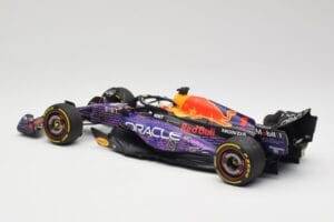 Oracle Red Bull Racing RB19 #33 M. Verstappen Las Vegas GP Winner 2023 Minichamps 1:18 110232201 Hars — afbeelding 5 van 7