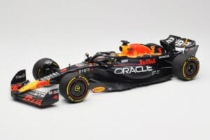 Oracle Red Bull Racing RB19 #1 M. Verstappen Winner Abu Dhabi GP 2023 Minichamps 1:18 110232301 Metaal