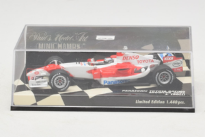 Toyota TF106 Panasonic #12 J. Trulli Panasonic Toyota Racing Showcar 2006 Minichamps 1:43 400060078 Metaal — afbeelding 4 van 5