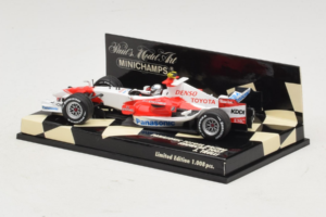 Toyota J. Trulli Panasonic Toyota Racing Showcar F1 2007 Minichamps 1:43 400070082 Metaal — afbeelding 3 van 5