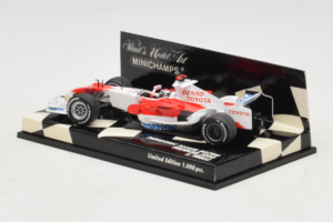 Toyota TF108 #9 J. Trulli Panasonic Toyota Racing Showcar F1 2008 Minichamps 1:43 400080081 Metaal — afbeelding 3 van 5
