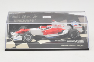 Toyota TF108 #9 J. Trulli Panasonic Toyota Racing Showcar F1 2008 Minichamps 1:43 400080081 Metaal — afbeelding 4 van 5