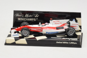 Toyota TF109 #9 J. Trulli Panasonic Toyota Racing Showcar F1 2009 Minichamps 1:43 400090079 Metaal