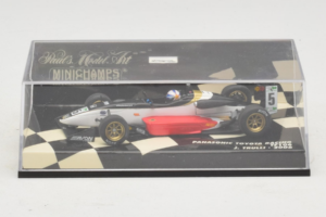 Toyota TF106 #12 J. Trulli Panasonic Toyota Racing F1 2006 Minichamps 1:43 400060008 Metaal — afbeelding 5 van 5