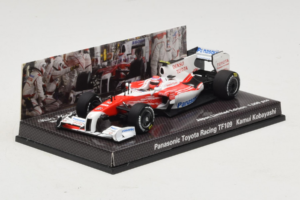 Panasonic Toyota Racing TF109 K. Kobayashi F1 2009 Minichamps 1:43 413090210 Metaal — afbeelding 2 van 5