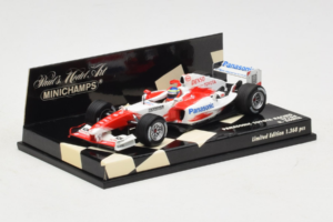 Toyota TF104 Panasonic #16 R. Zonta Panasonic Toyota Racing 2004 Minichamps 1:43 400040116 Metaal — afbeelding 2 van 5