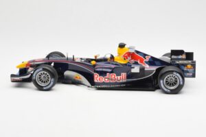Red Bull Racing Cosworth RB1 #15 C. Klien F1 2005 Minichamps 1:18 100050015 Metaal — afbeelding 3 van 6