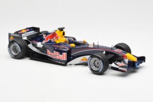 Red Bull Racing Cosworth RB1 #15 C. Klien F1 2005 Minichamps 1:18 100050015 Metaal — afbeelding 4 van 6