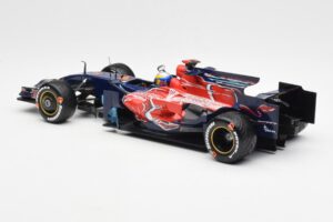 Red Bull Racing RB6 #6 M. Webber F1 Showcar 2010 Minichamps 1:18 150100076 Metaal — afbeelding 5 van 6