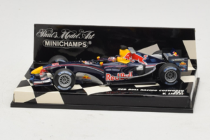 Red Bull Racing RB1 V. Liuzzi Test Driver F1 2005 Minichamps 1:43 400050115 Metaal