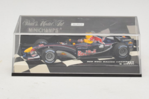 Red Bull Racing RB1 V. Liuzzi Test Driver F1 2005 Minichamps 1:43 400050115 Metaal — afbeelding 5 van 5