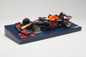 Red Bull Racing Honda RB16B #33 M. Verstappen Emilia Romagna GP 2021 Case Edition Minichamps 1:18 113210133 Hars — afbeelding 2 van 7