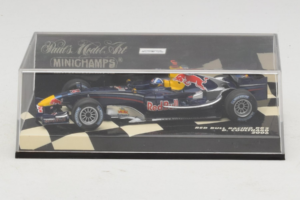Red Bull Racing RB2 #14 D. Coulthard F1 2006 Minichamps 1:43 400060014 Metaal — afbeelding 5 van 5