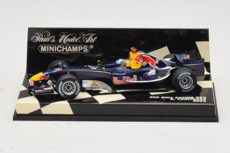 Red Bull Racing RB2 #14 D. Coulthard F1 2006 Minichamps 1:43 400060014 Metaal