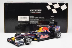 Red Bull Racing Renault RB5 #5 S. Vettel Showcar 2010 Minichamps 1:18 153100175 Metaal — afbeelding 6 van 6