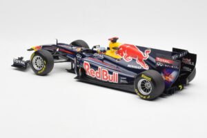 Red Bull Racing Renault RB6 #5 S. Vettel F1 World Champion 2010 Minichamps 1:18 110100005 Metaal — afbeelding 5 van 6