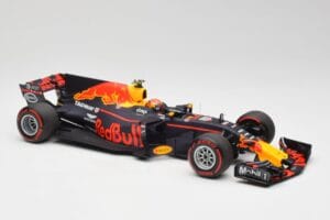 Red Bull Racing RB13 Tag Heuer #33 M. Verstappen Australian GP 2017 Minichamps 1:18 110170033 Hars — afbeelding 4 van 7