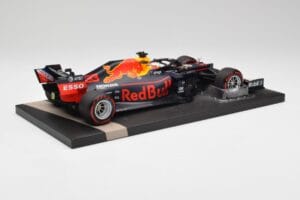 Red Bull RB15 #33 M. Verstappen Brazil GP Winner 2019 Minichamps 1:18 113191933 Metaal — afbeelding 3 van 7