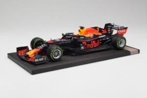 Red Bull RB15 #33 M. Verstappen German GP Winner Wet 2019 Minichamps 1:18 113191133 Metaal — afbeelding 2 van 7