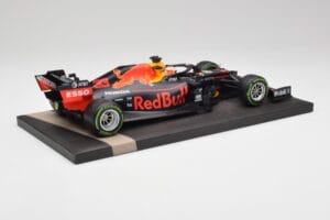 Red Bull RB15 #33 M. Verstappen German GP Winner Wet 2019 Minichamps 1:18 113191133 Metaal — afbeelding 3 van 7