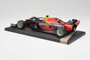 Red Bull RB15 #33 M. Verstappen German GP Winner Wet 2019 Minichamps 1:18 113191133 Metaal — afbeelding 5 van 7