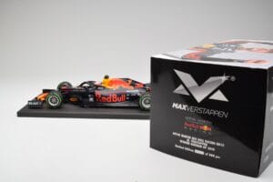 Red Bull RB15 #33 M. Verstappen German GP Winner Wet 2019 Minichamps 1:18 113191133 Metaal — afbeelding 7 van 7