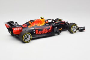 Red Bull RB15 #10 P. Gasly F1 2019 Minichamps 1:18 110190010 Metaal — afbeelding 2 van 7