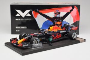 Red Bull RB16B #33 M. Verstappen Dutch GP Winner 2021 Minichamps 1:18 113212533 Metaal — afbeelding 6 van 7
