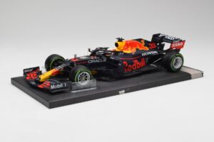 Red Bull RB16B #33 M. Verstappen Emilia Romagna GP Winner 2021 Minichamps 1:18 113210233T Metaal — afbeelding 2 van 6