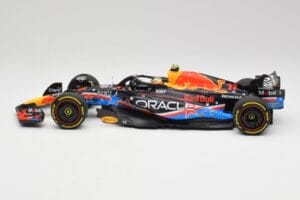 Red Bull RB19 #1 M. Verstappen Austin GP Winner 2023 Minichamps 1:18 110231901 Metaal — afbeelding 3 van 6