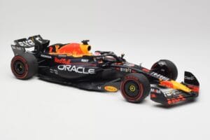 Red Bull RB19 #1 M. Verstappen Qatar Sprint Race 2nd WC 2023 Minichamps 1:18 110231801 Metaal — afbeelding 4 van 6