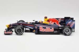 Red Bull RB3 #2 M. Webber F1 2007 Minichamps 1:18 110110272 Metaal — afbeelding 3 van 6