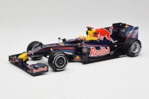 Red Bull RB3 #2 M. Webber F1 2007 Minichamps 1:18 110110272 Metaal