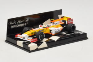 Renault R29 #8 N. Piquet Jr. F1 2009 Minichamps 1:43 400090008 Metaal — afbeelding 2 van 5